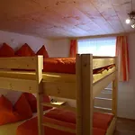 Dreimaederlhaus Farma *