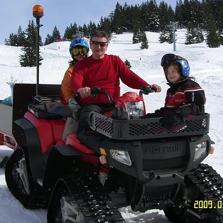 Dreimaederlhaus Sankt Gallenkirch