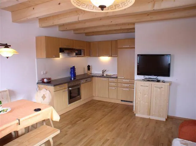 Dreimäderlhaus Bauernhof *